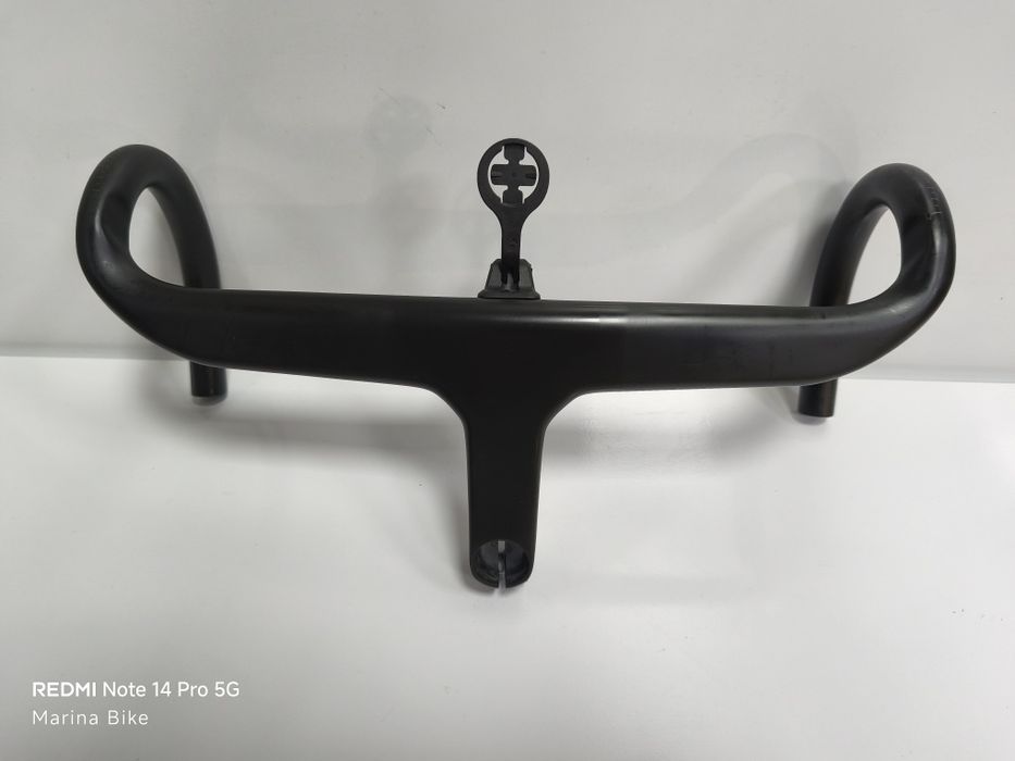 Интегрирано карбоново шосейно кормило Bontrager Aeolus RSL VRC| 110x42