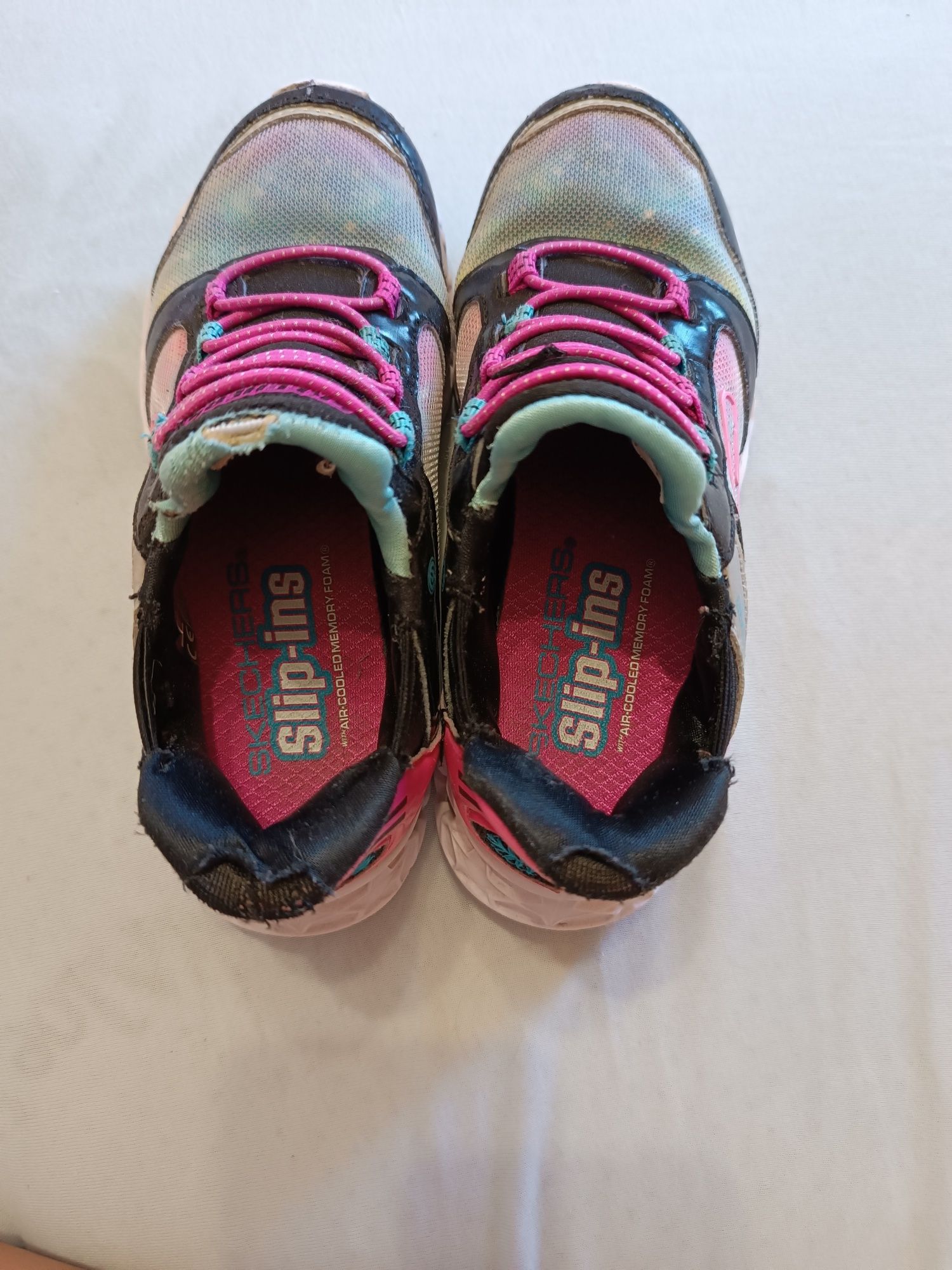 Skechers 30,31 номер