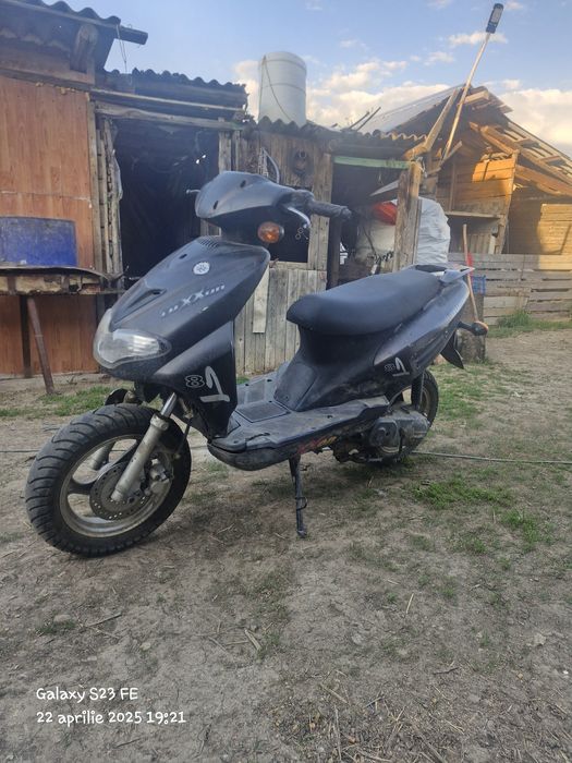 Scuter de vanzare