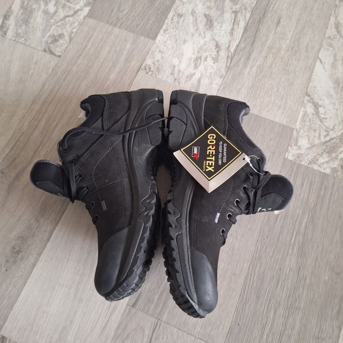Haglofs Gore-Tex nr 36,2/3 noi cu etiketa