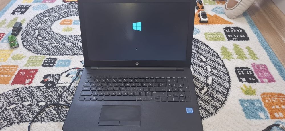 Vand laptop hp 15,6