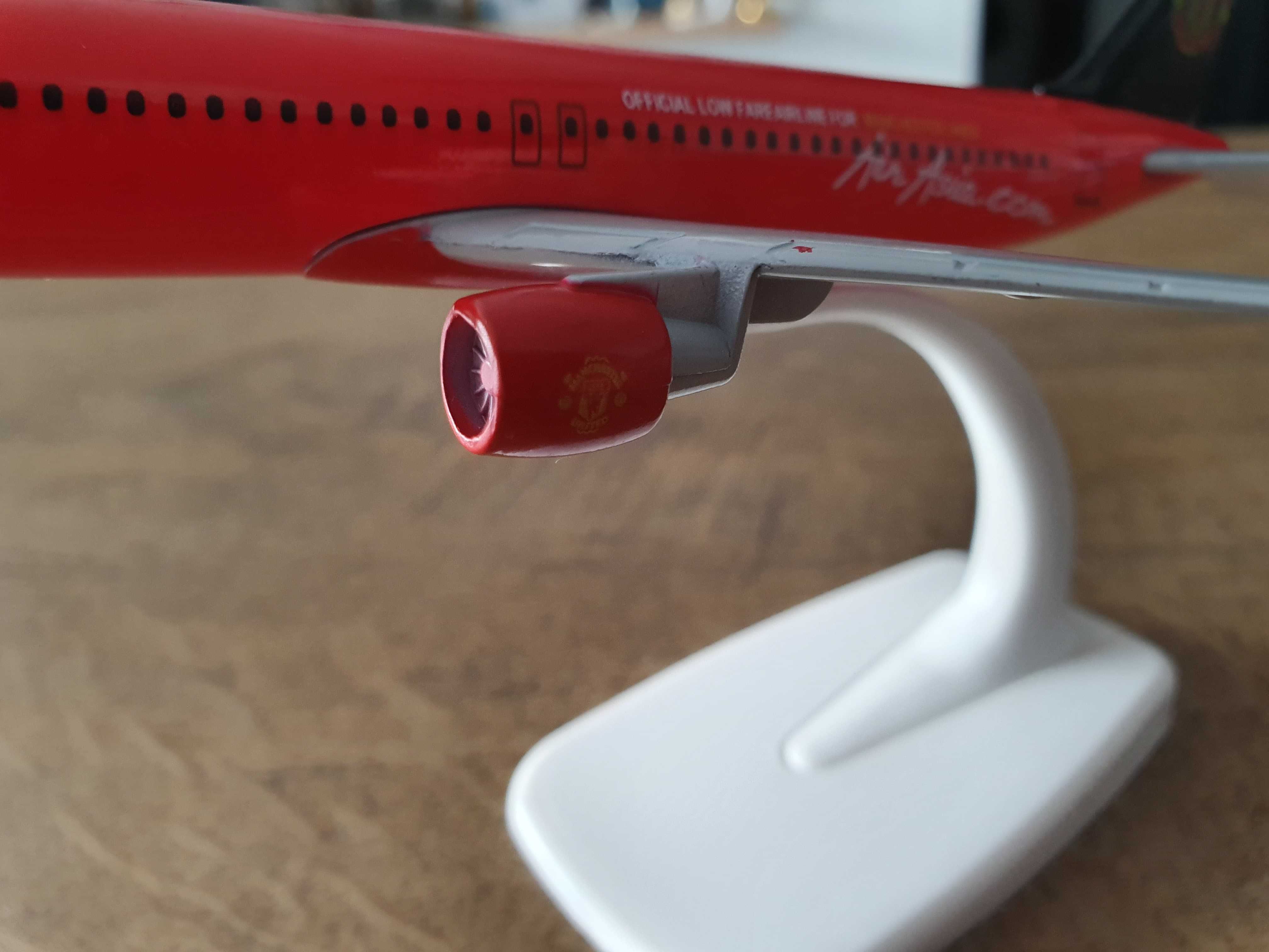 Macheta metalica de avion Air Asia Manchester United | Decoratie