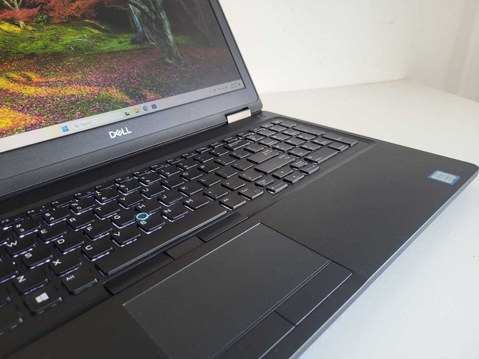 Dell Latitude 5591 15.6"FHD i7-8850h 32GB RAM 256GB SSD NVIDIA MX130