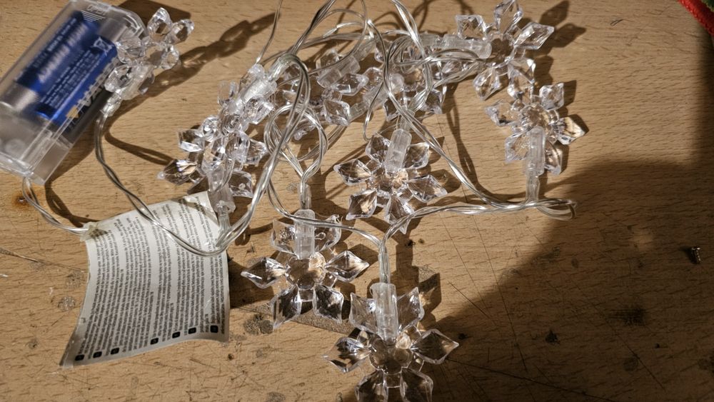 Instalatii de Craciun LED cu baterii