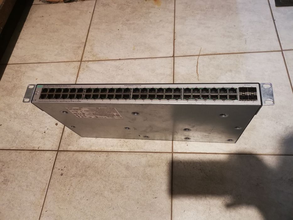Switch 48 porturi HP OfficeConnect 1920S JL382A