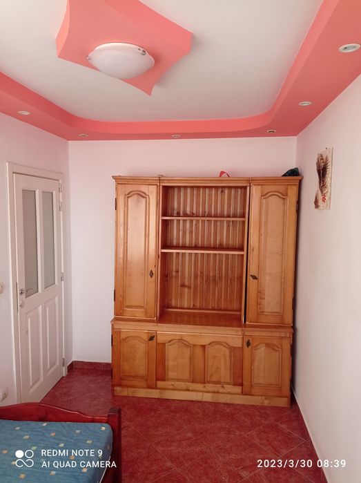 Închiriez apartament