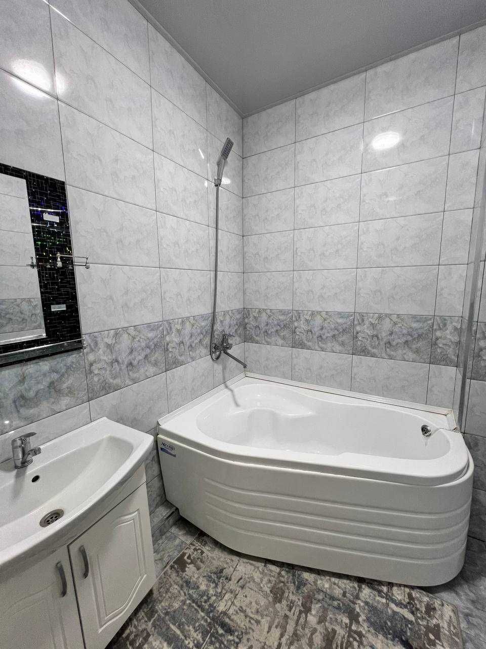 №3709 ПРодается квартира 102кв