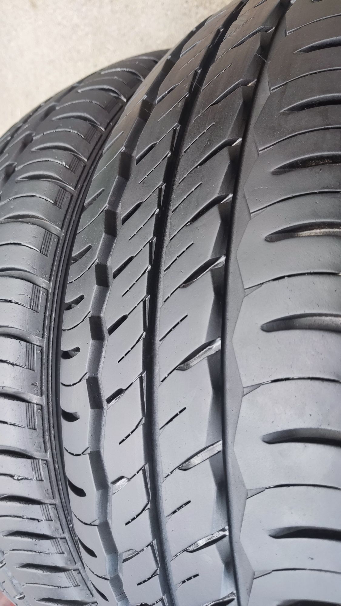 4бр. летни бусови гуми 205/65/16C Laufenn X Fit Van
dot23
8.8mm
Много