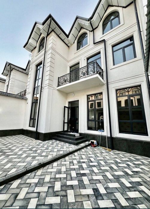 Продается Евро-Дом 3 соток, 6 комнат, ор-р: ЭКО базар