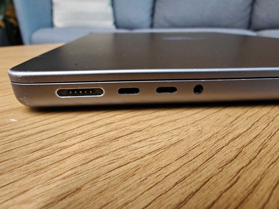 Apple MacBook Pro 2021 14" модел A2442 M1 Pro/16GB/500GB