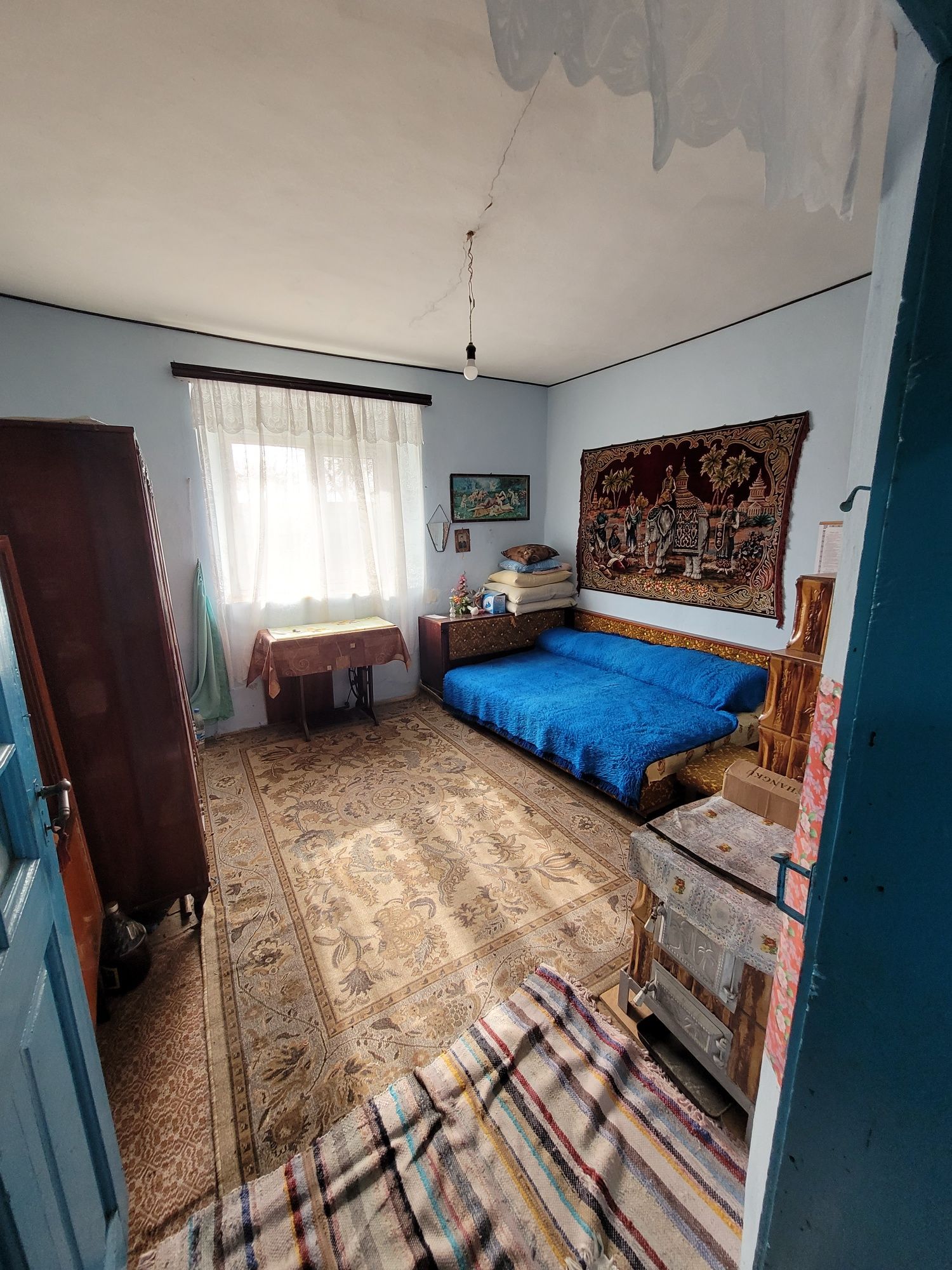 Casă plus teren de vânzare