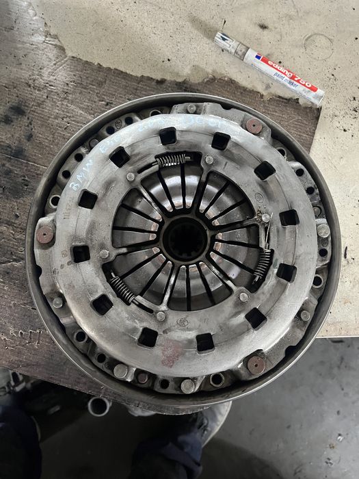 Volanta/disc/placa (chit ambreaj) Bmw e46 motor 2.0
