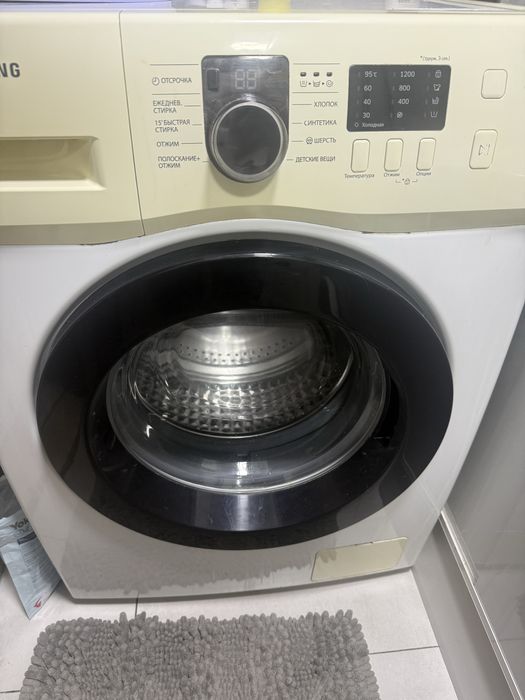 Продам стиральную машину автомат samsung