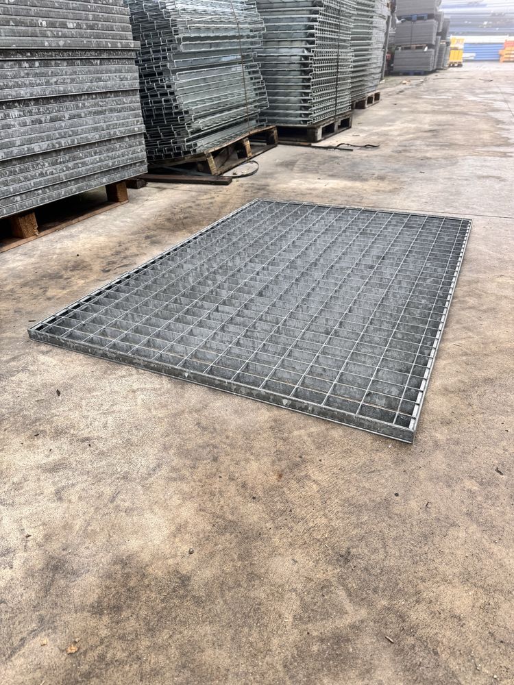 Gratare zincate metalice