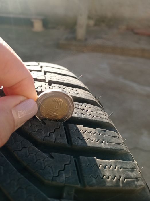 Зимни гуми VREDESTEIN  195/60 R15
