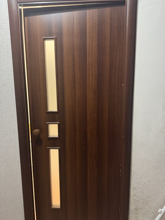Продам двери межкомнатные