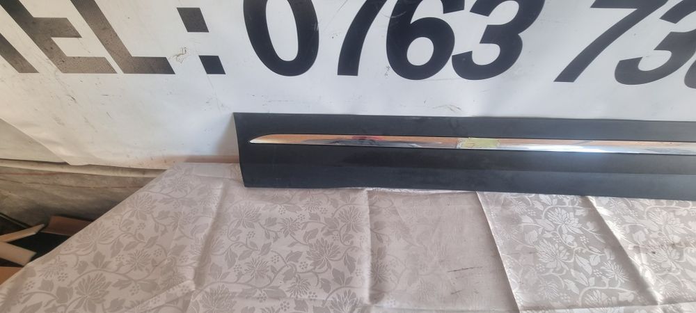 Bandou usa stanga fata mercedes Gla