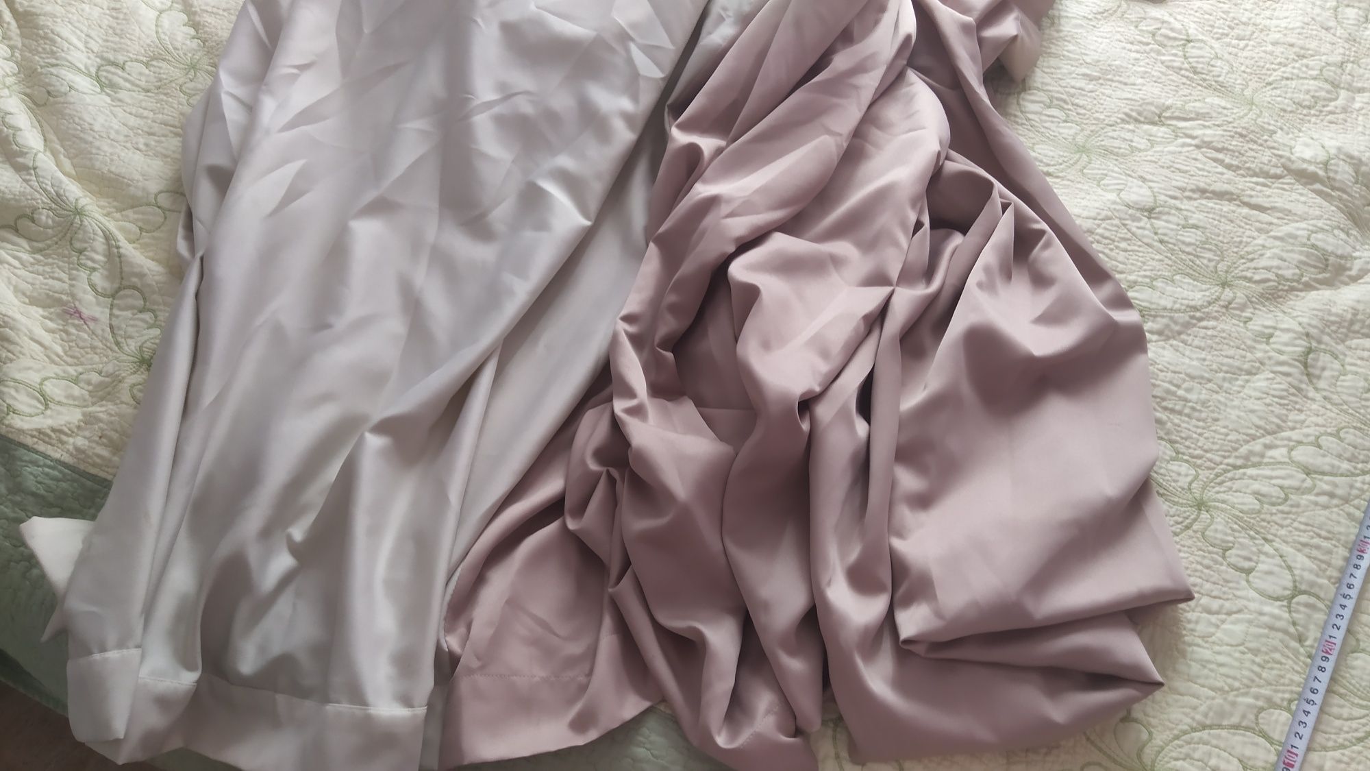 Продам штору пыльно розового цвета высота 2,80 ширина 4,0