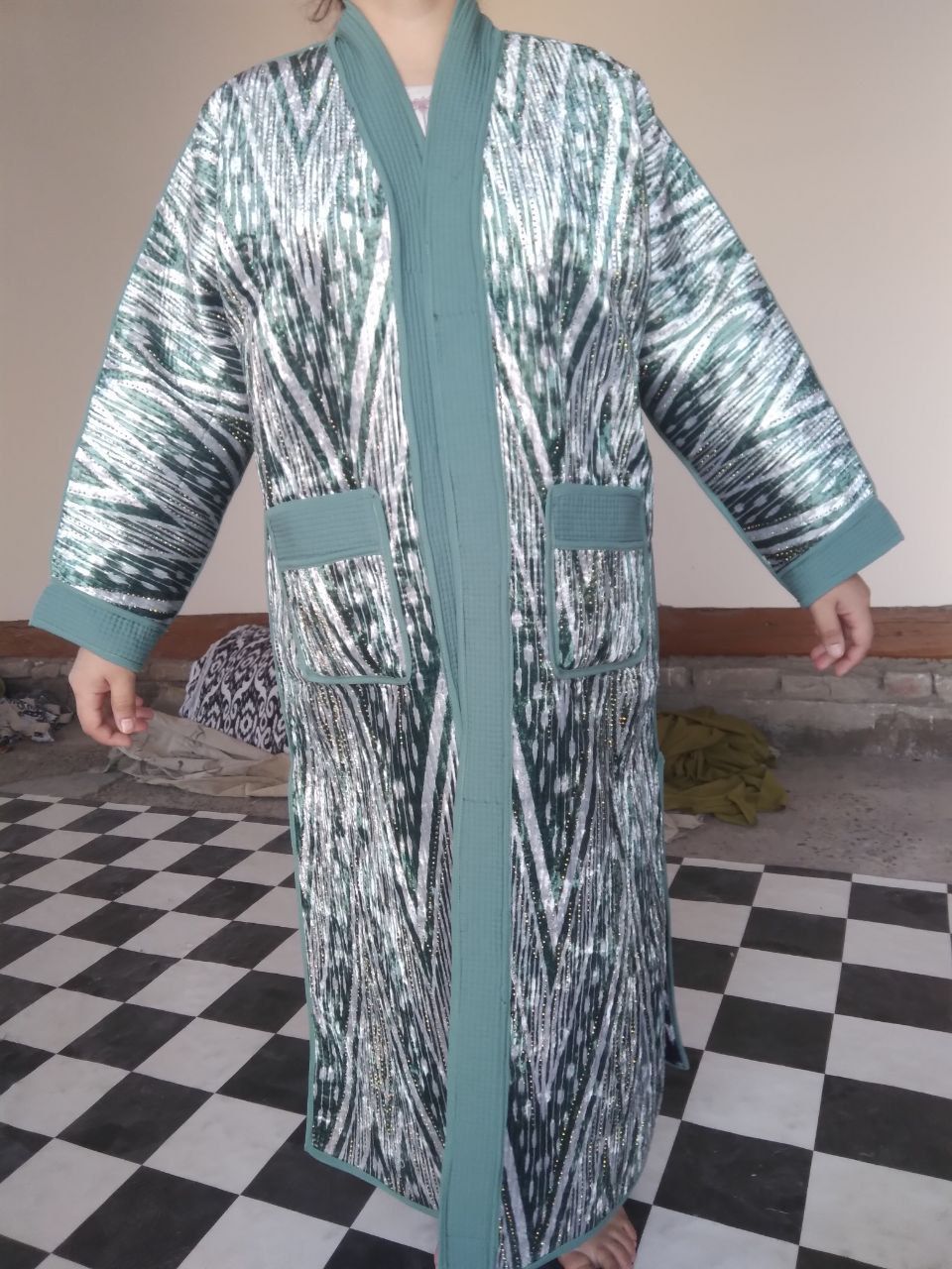 optom sotiladi 220.000dan