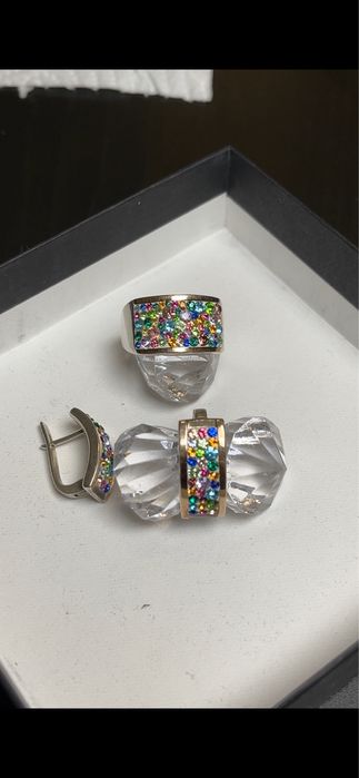 Комплект обеци и пръстен от сребро 925 с камени Сваровски и злато 585