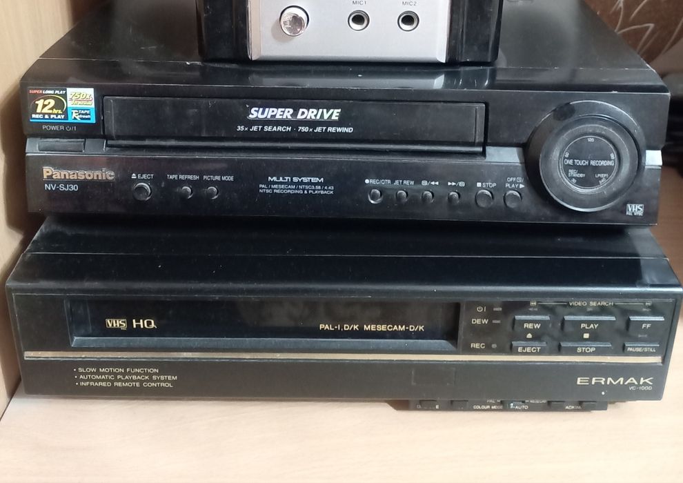 Продам видеомагнитофон