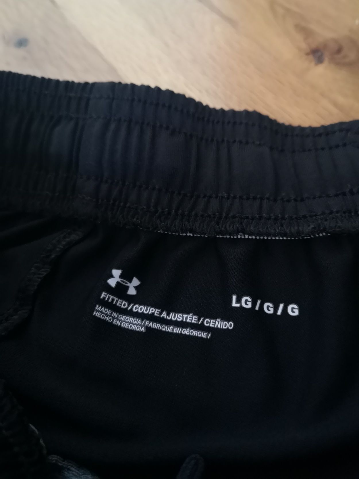 Оригинално мъжко долнище Under Armour размер L