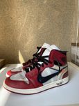 Off-White x Air Jordan 1 Chicago