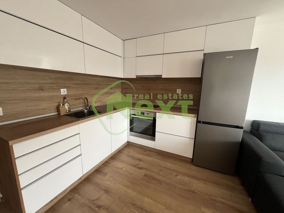 Дава се под наем Тристаен апартамент в София, Витоша - 90 кв.м за 770 € - Снимка #4