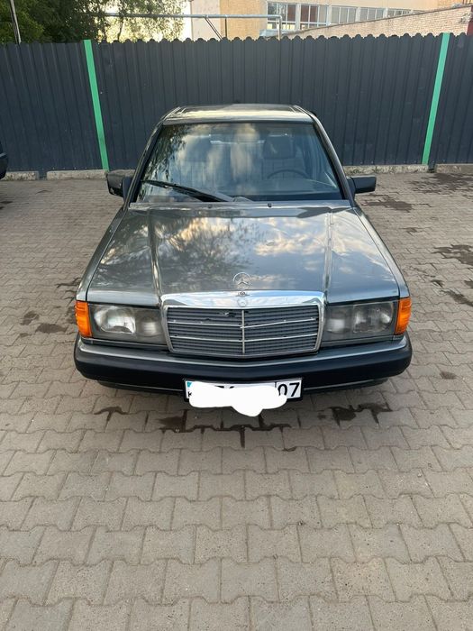 Mercedes Benz 190e 2.0