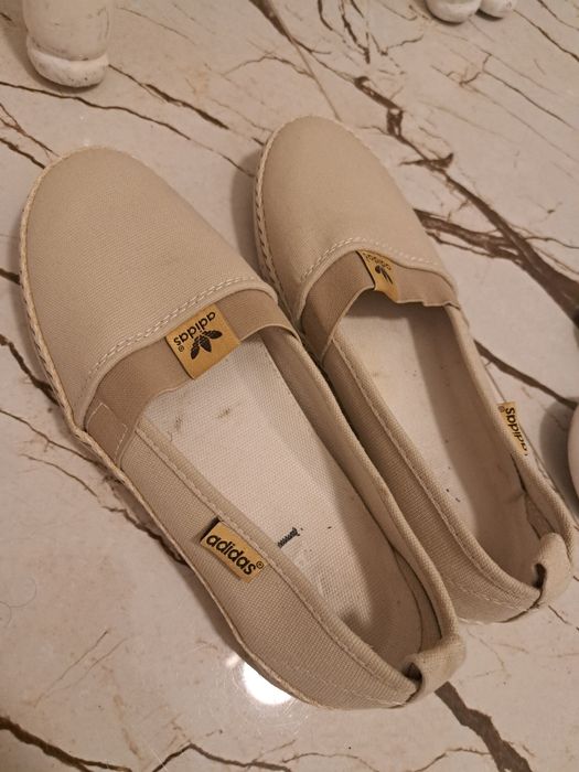 Ескадрили Adidas, номер 38