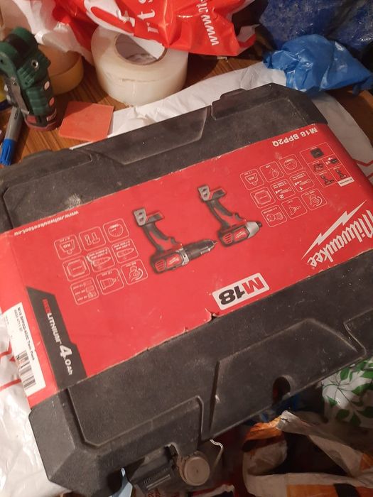 Milwaukee set fil și împac