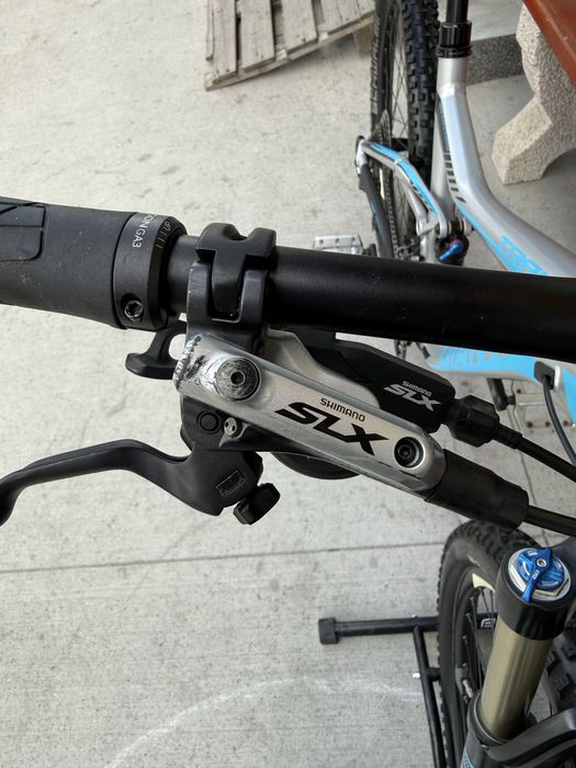 Планински велосипед Мекица GIANT TRANCE за скачане. 27.5/M