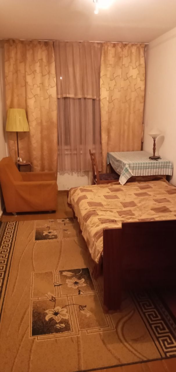 CHILANZAR 9 Kv 2 XONA 3 etaJ SHaroitlar Bor ortacha remonT Srochnoo