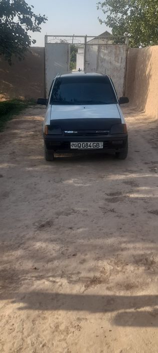 Motor karobkada umuman ishi yuq