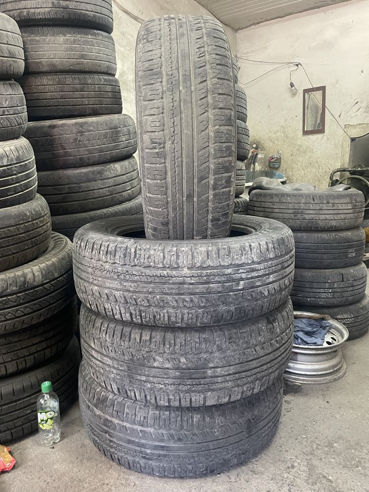 Летние шины Nokian 235/60/18