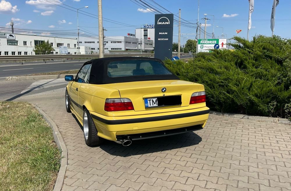 BMW Seria 3 Bmw 320i e36 cabrio Dakar Gelb fabricație 1995
