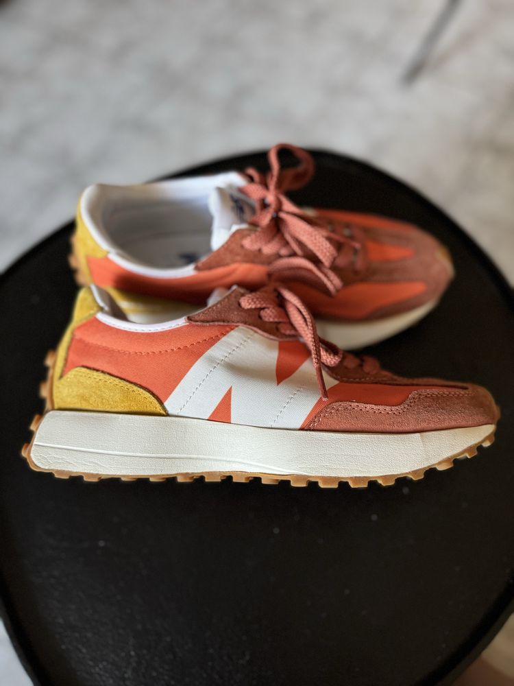 Дамски обувки New Balance 327, Размер 39