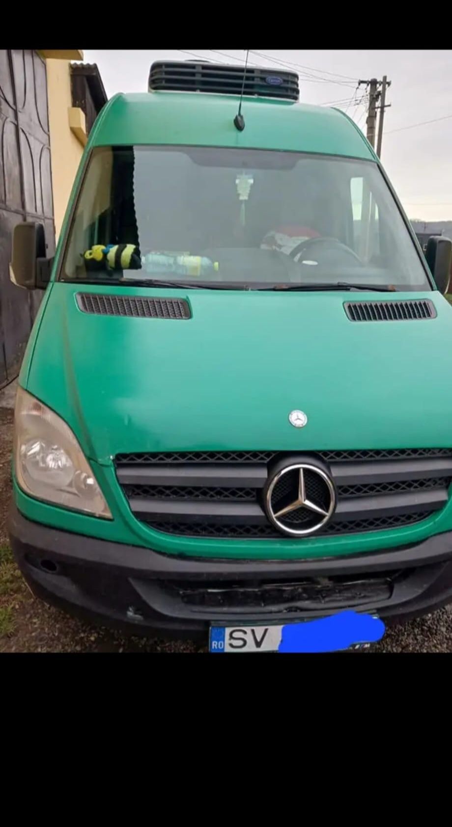 Vând Mercedes sprinter