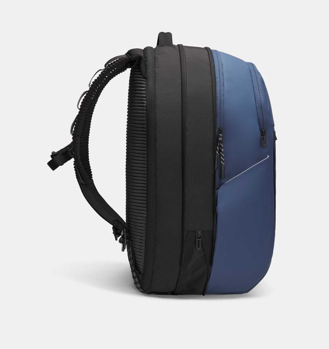 Новейший рюкзак Under Armour No Weigh Backpack
