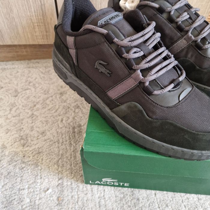 Мъжки обувки на марката lacoste