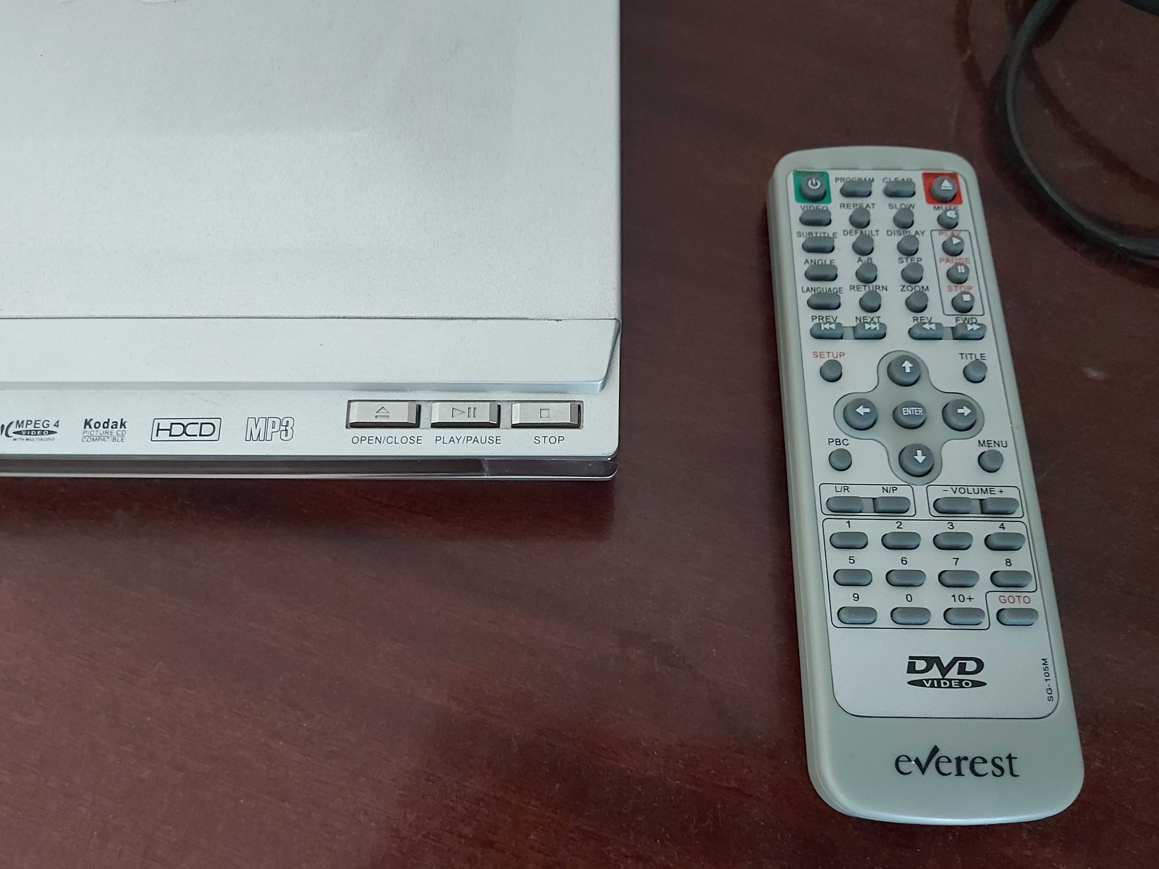 DVD player Everest