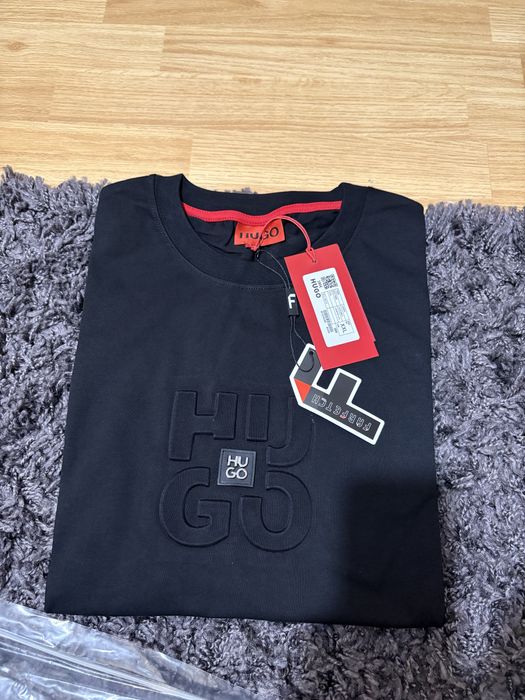 Vand Tricouri calitate premium