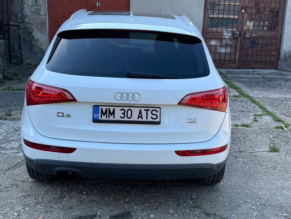 Audi Q5 S Line  automat 2011