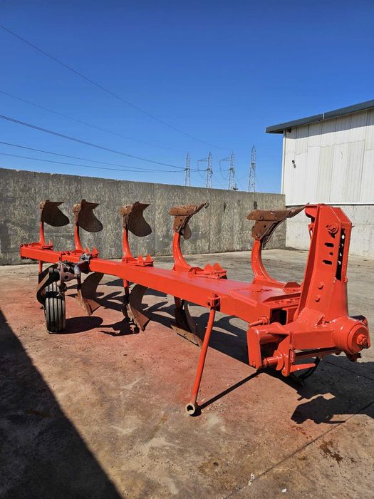 Plug Gregoire Besson