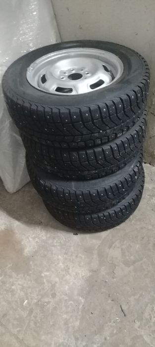 Продам колеса зима