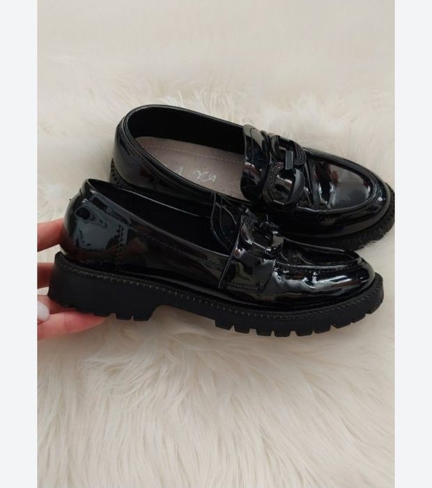 Pantofi lac fetiță nr 32