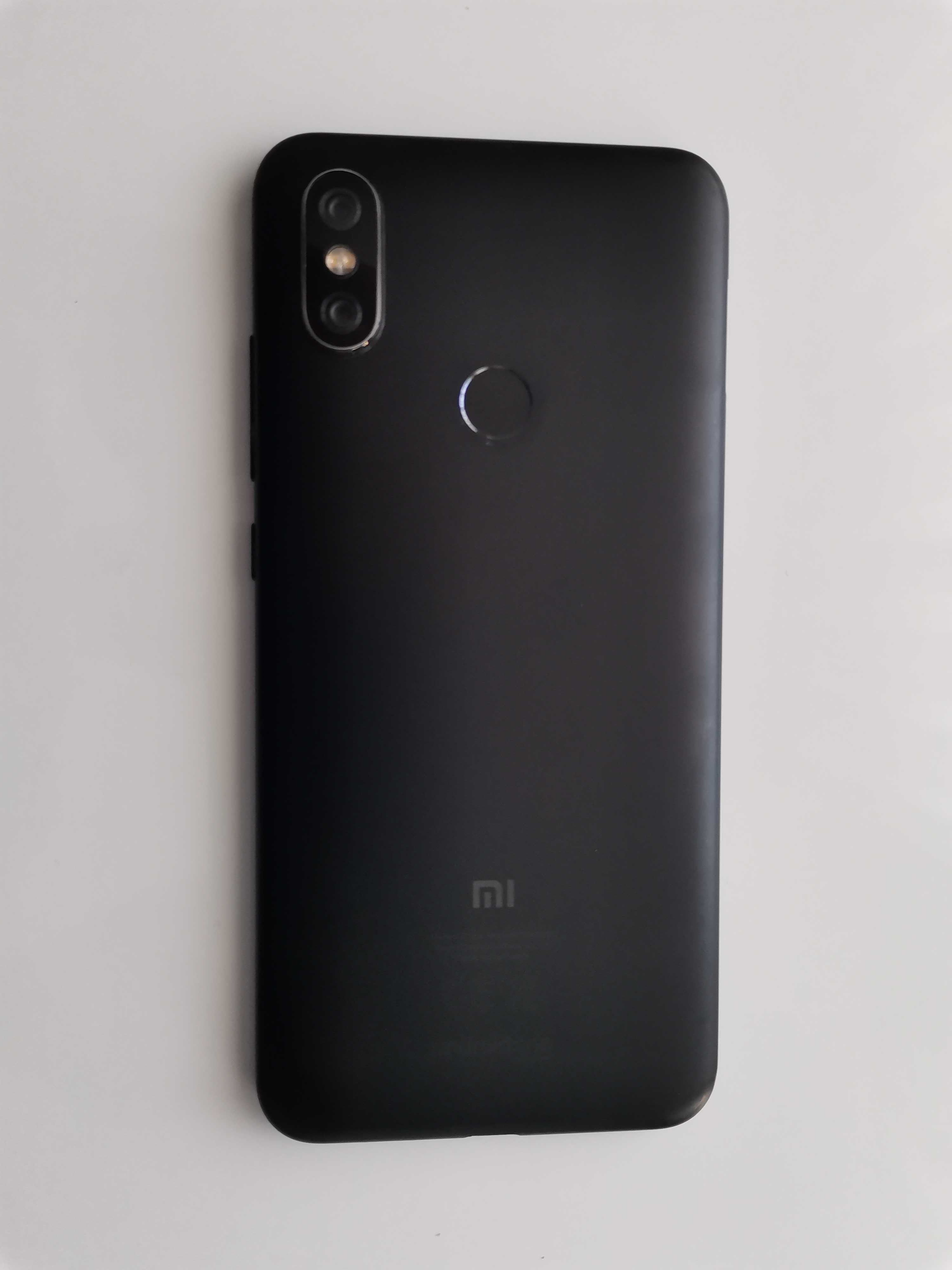 Telefon Xiaomi Mi A2