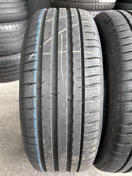 235/60/18 MICHELIN 2бр