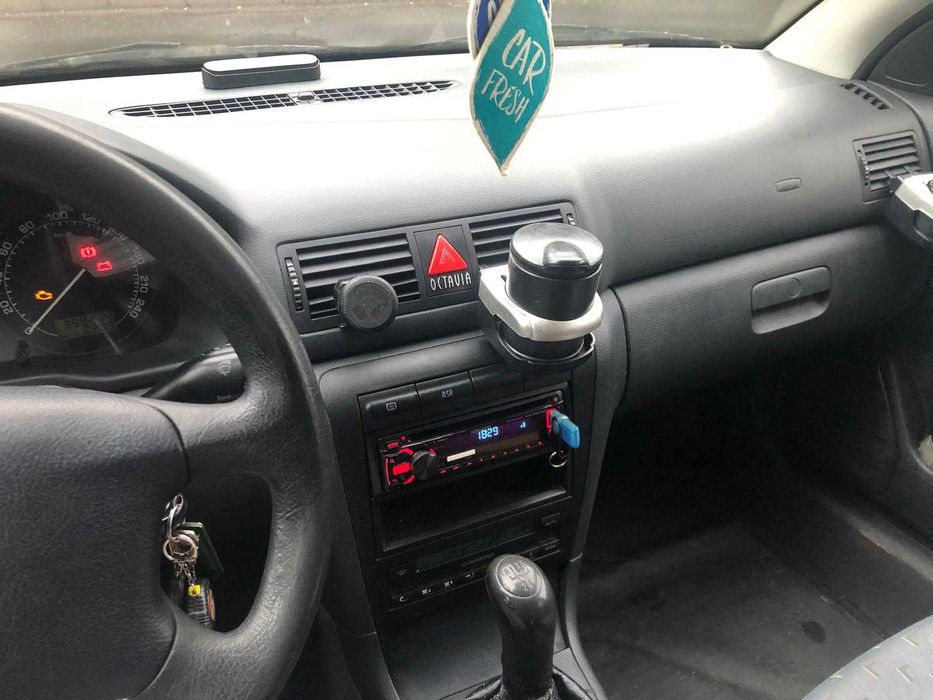 Skoda Octavia Combi Tour 1.6 benzina + GPL