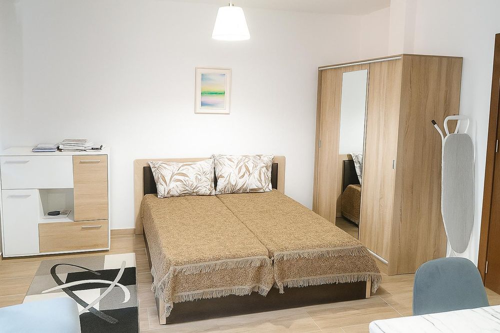 Едностаен апартамент под наем в жк. Остромила